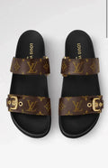 "LV" Sandalen